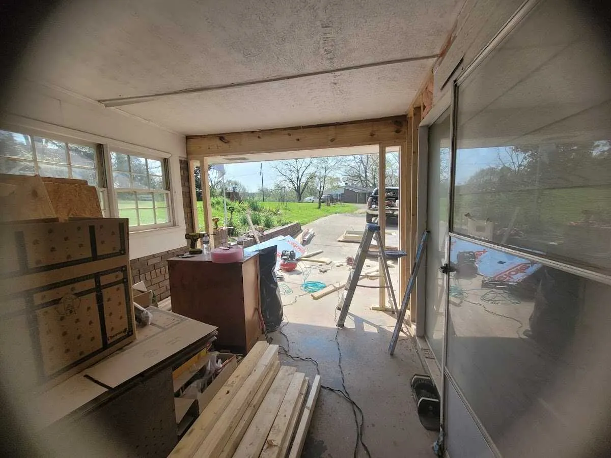 Air movers and dehumidifier for Drying & Dehumidification in Vernal